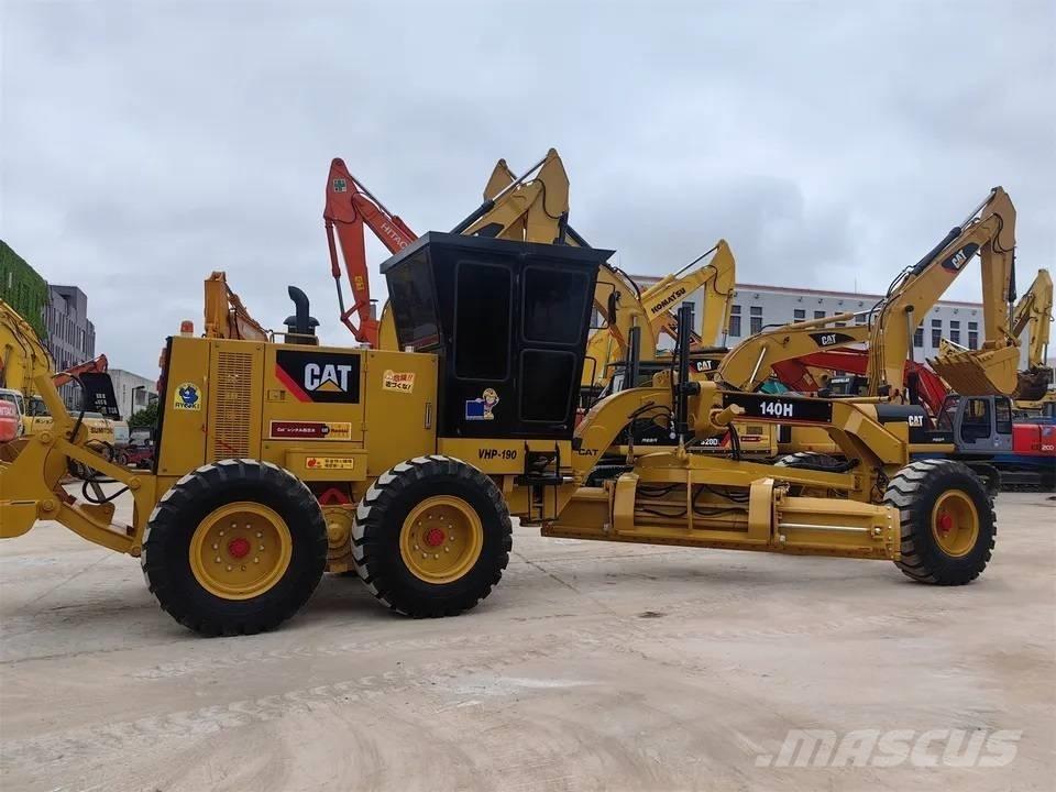 CAT 140H Tiehöylät