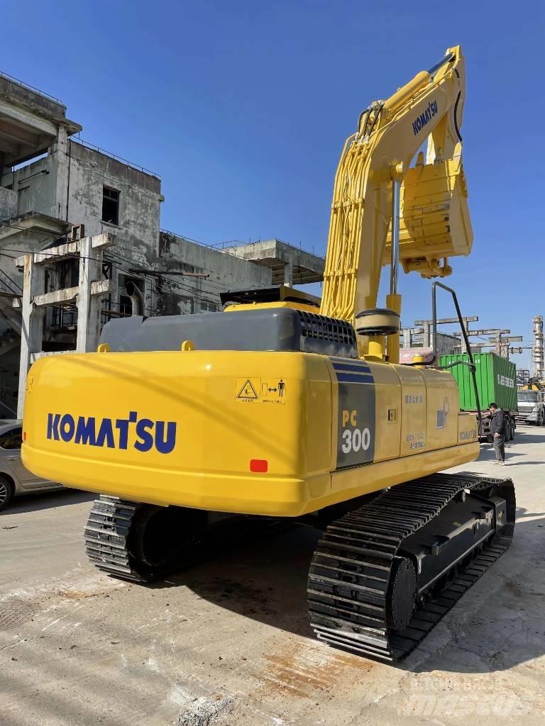 Komatsu PC300-7 Telakaivukoneet