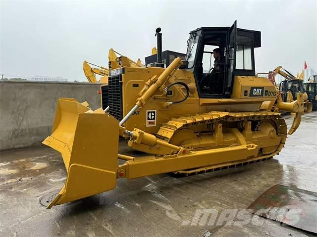 CAT D 7 G Telaketjupuskutraktorit