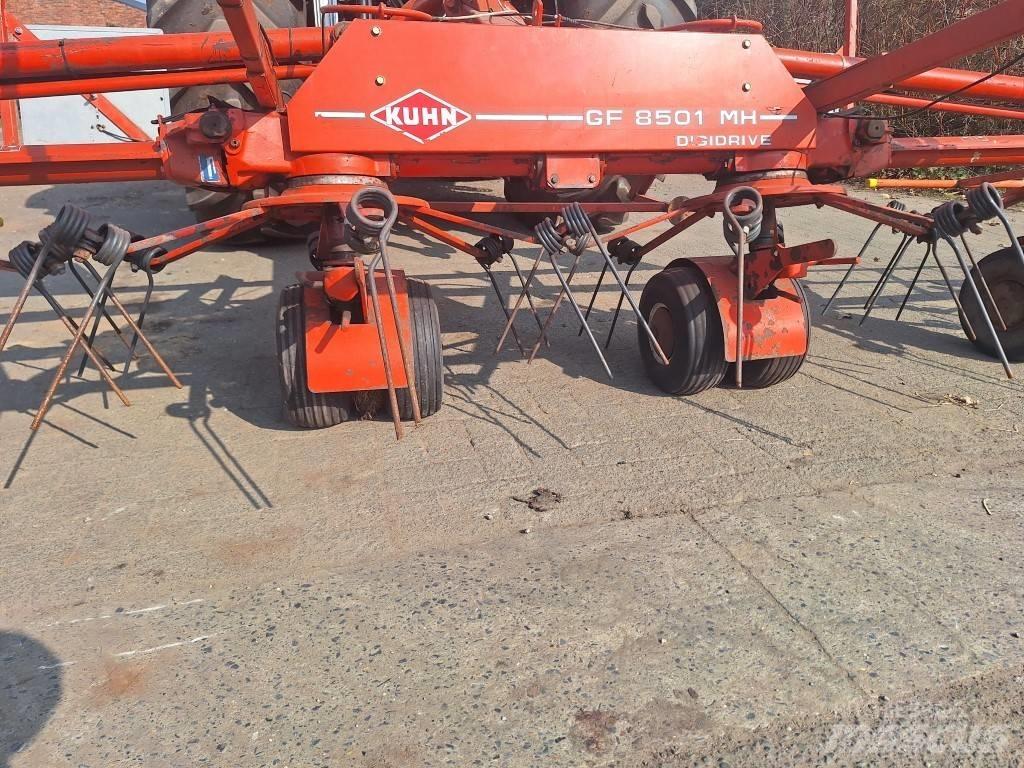 Kuhn GF 8501 M H Pöyhimet ja haravat