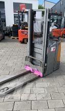 Still EXD-SF20 Ajettavat pinoamisvaunut