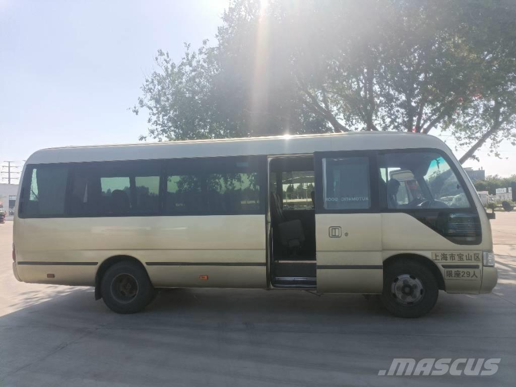 Toyota Coaster Bus Minibussit