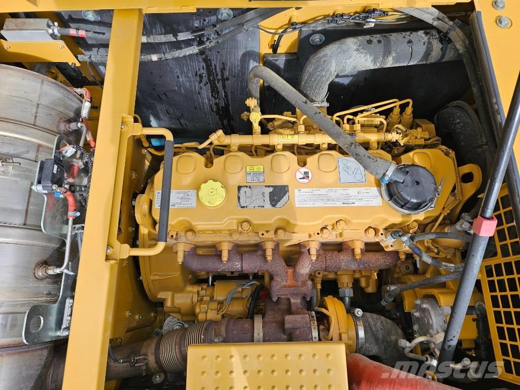 CAT 336 Next Gen Telakaivukoneet