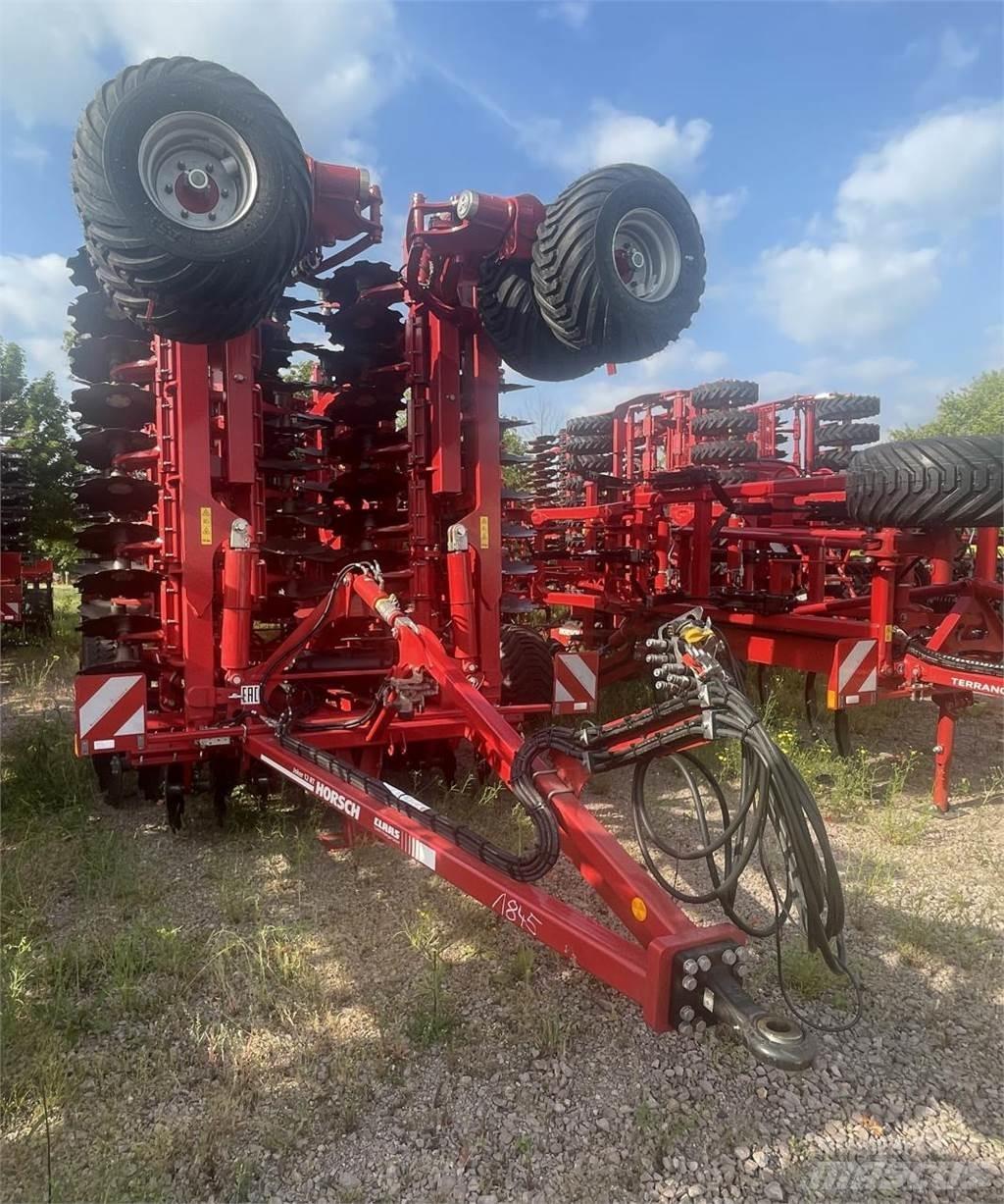 Horsch Joker 12 RT Kiekkomultaimet ja lautasäkeet