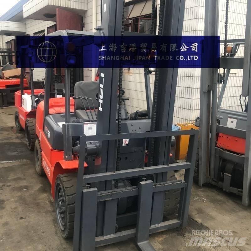 Heli H2000 35 Dieseltrukit