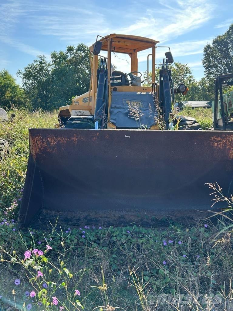 JCB 426 B Pyöräkuormaajat