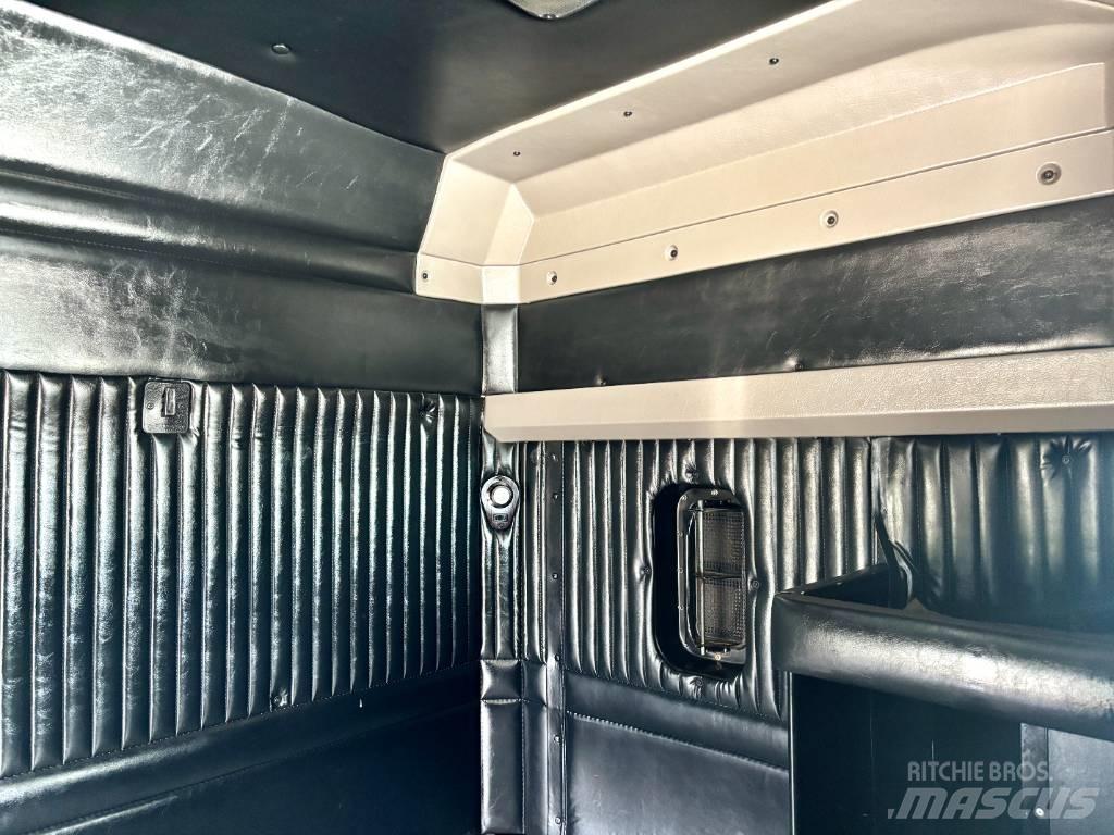 Kenworth W 900 Vetopöytäautot