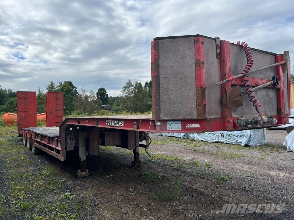 King GTS 44/3 Puoliperävaunulavetit