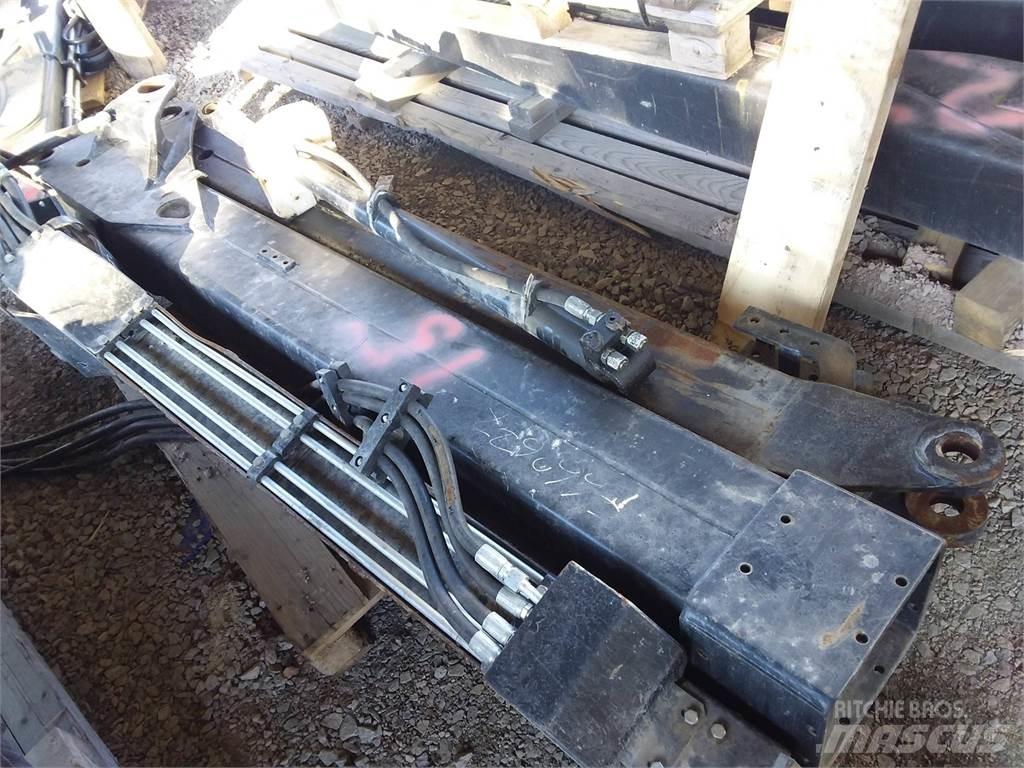 John Deere CH 7 Harvesterinosturit