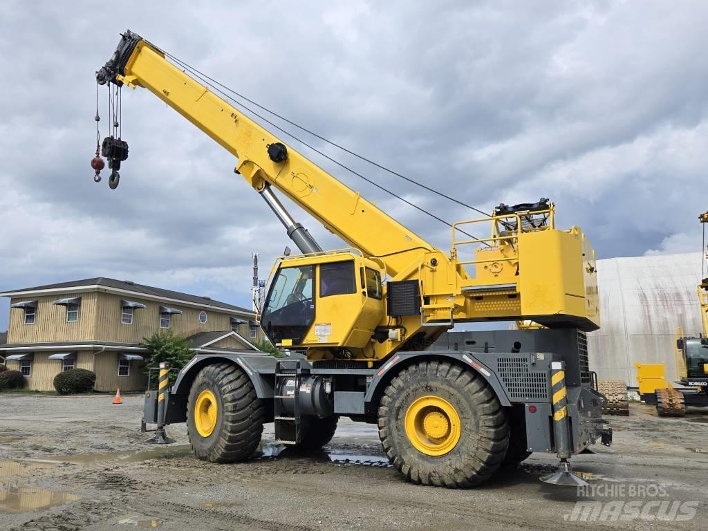 Grove RT 765 E-2 RT-nosturit