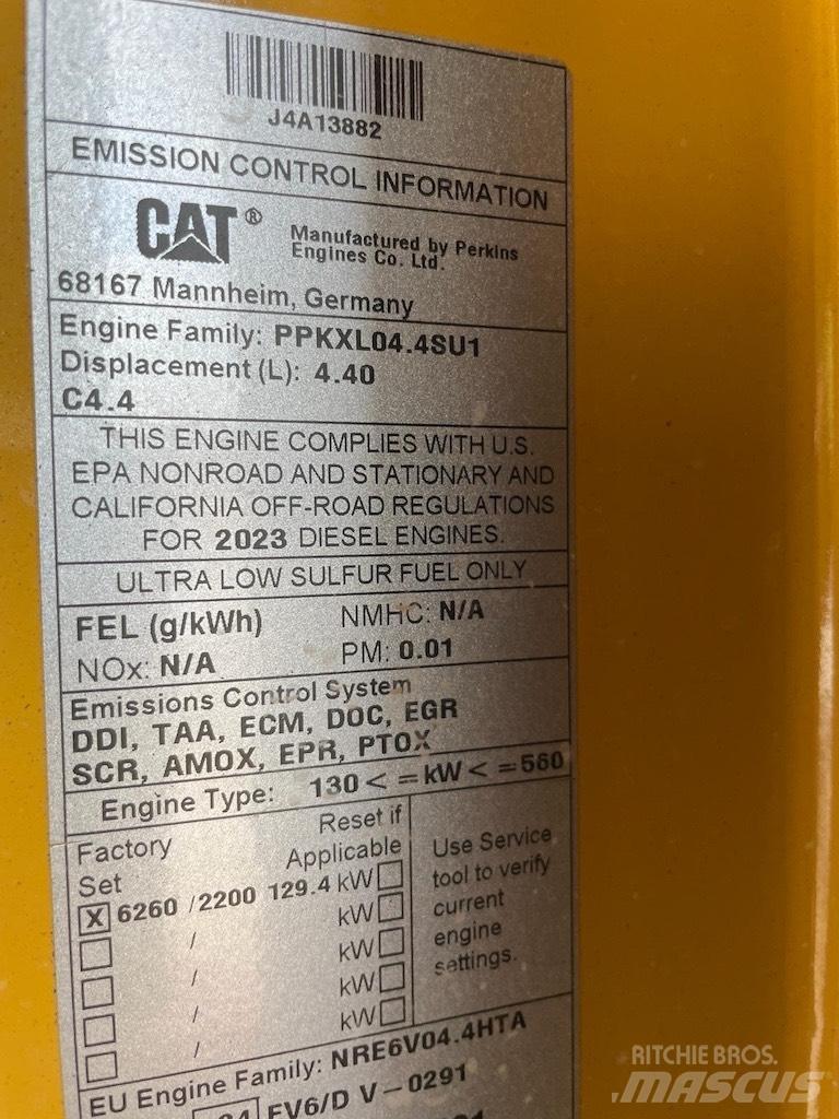 CAT MH3024 Jätteenkäsittelijät