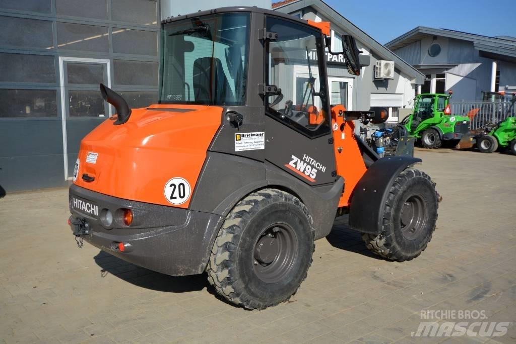 Hitachi ZW 95-6 C Pyöräkuormaajat