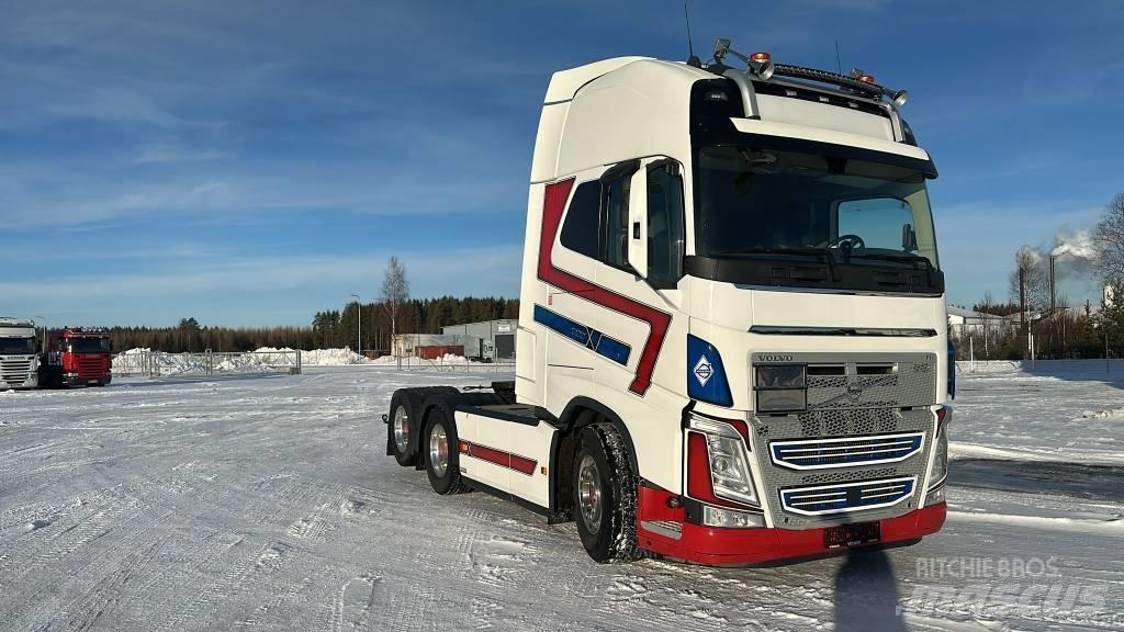 Volvo FH 500 Vetopöytäautot