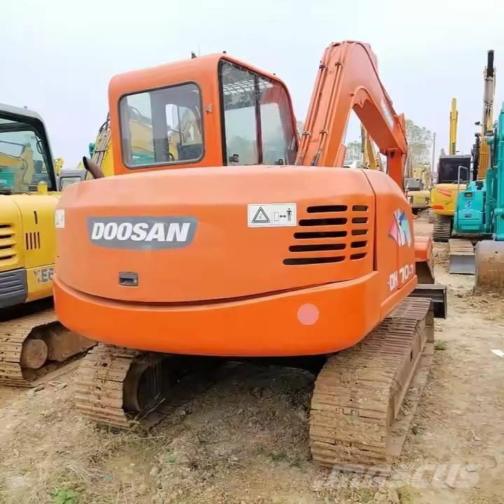 Doosan DH 70-7 Telakaivukoneet