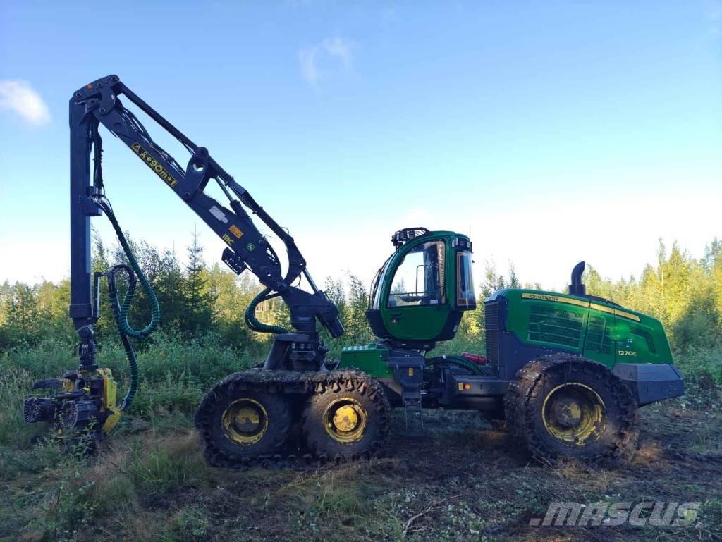 John Deere 1270 G Harvesterit