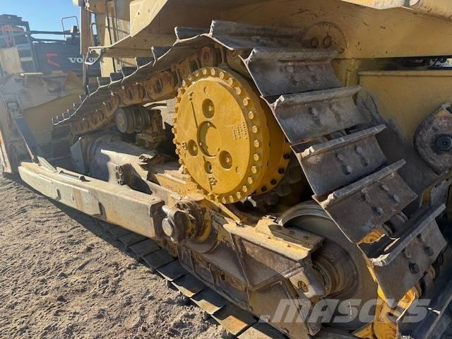 CAT D 6 T XL Telaketjupuskutraktorit