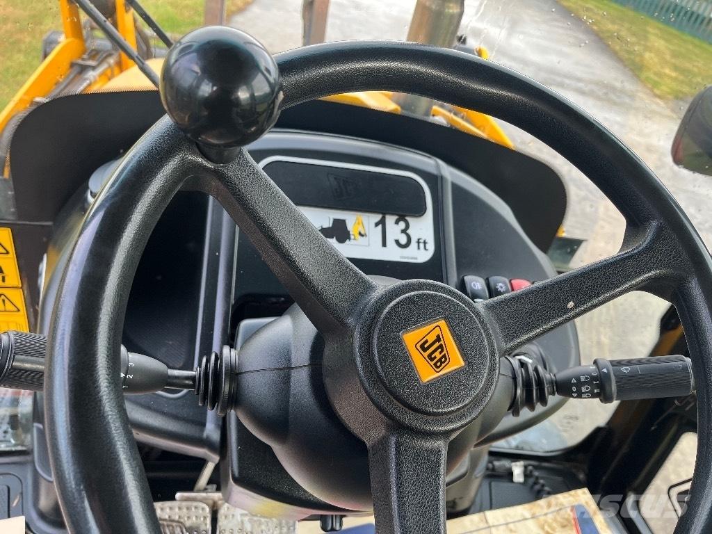 JCB 3CX Kaivurikuormaajat