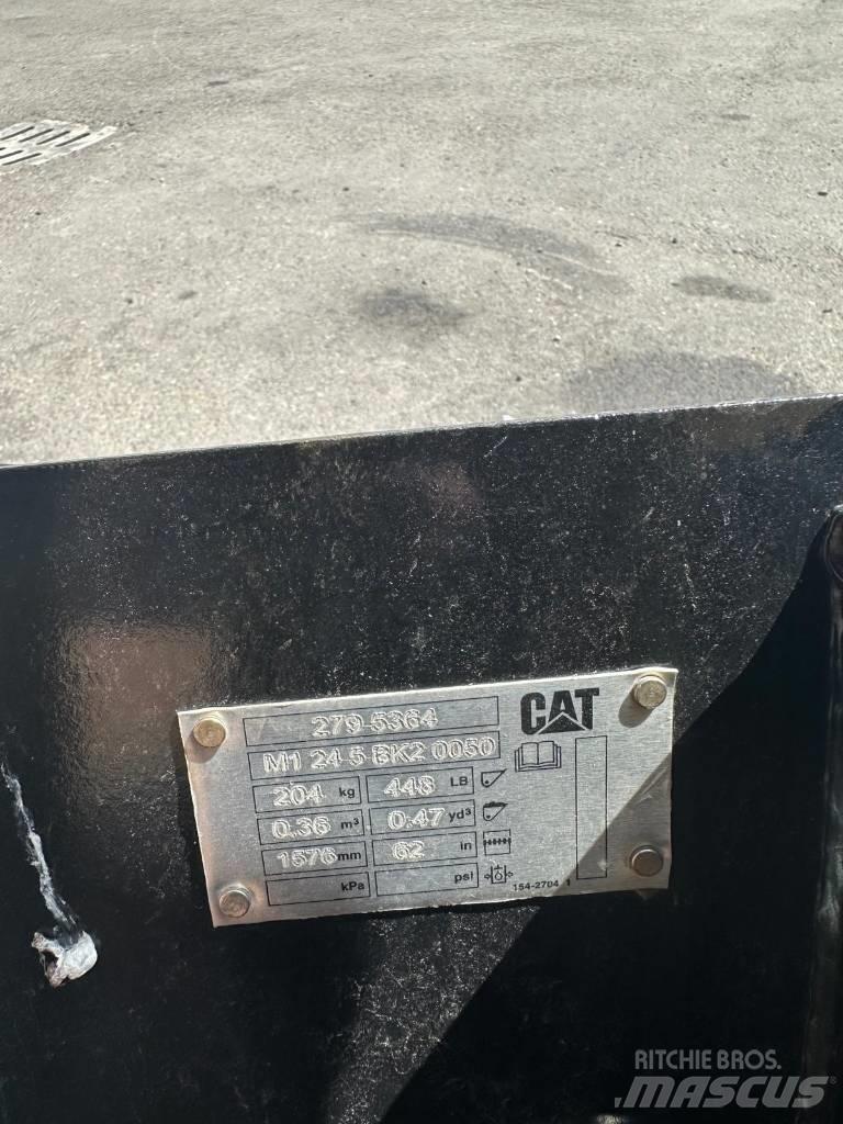 CAT 226D3 Liukuohjatut kuormaajat