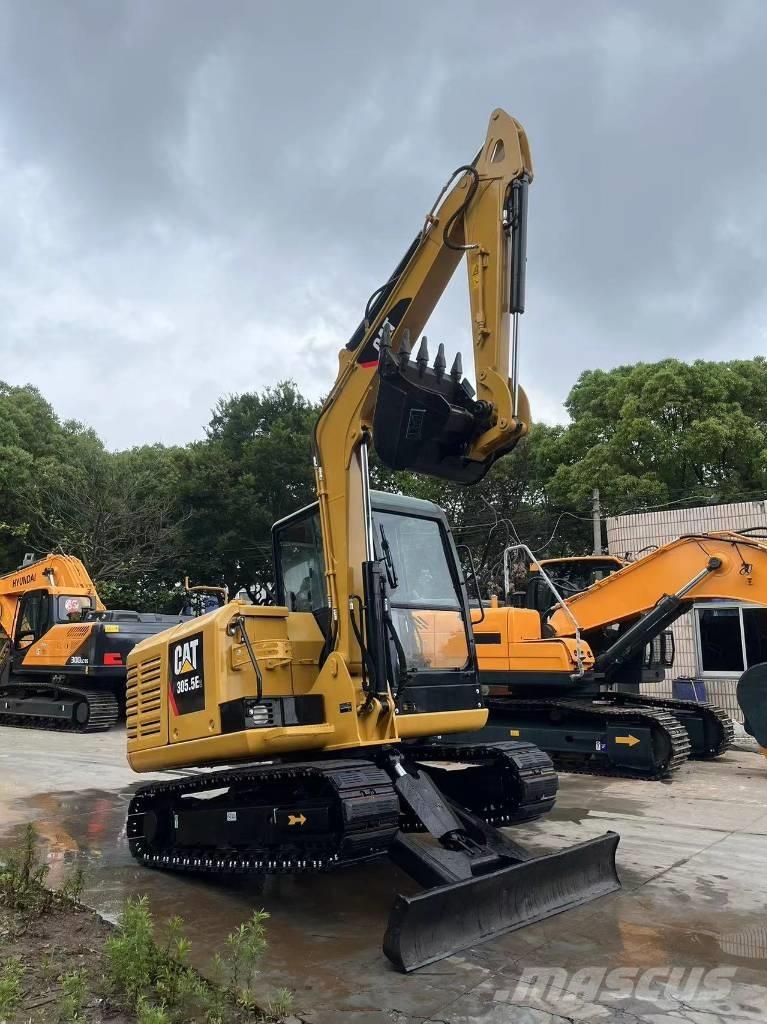 CAT 305.5 E2 Minikaivukoneet < 7t