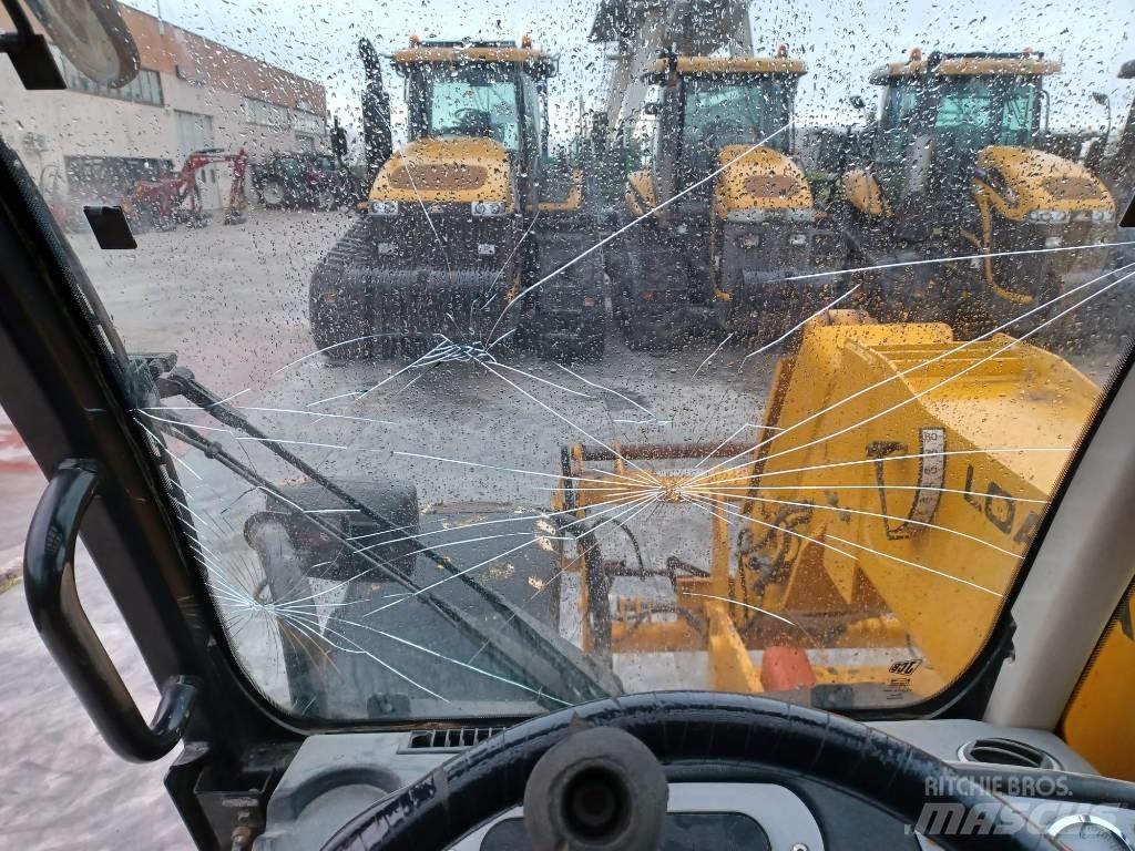 JCB 540-70 Maatalouskurottajat