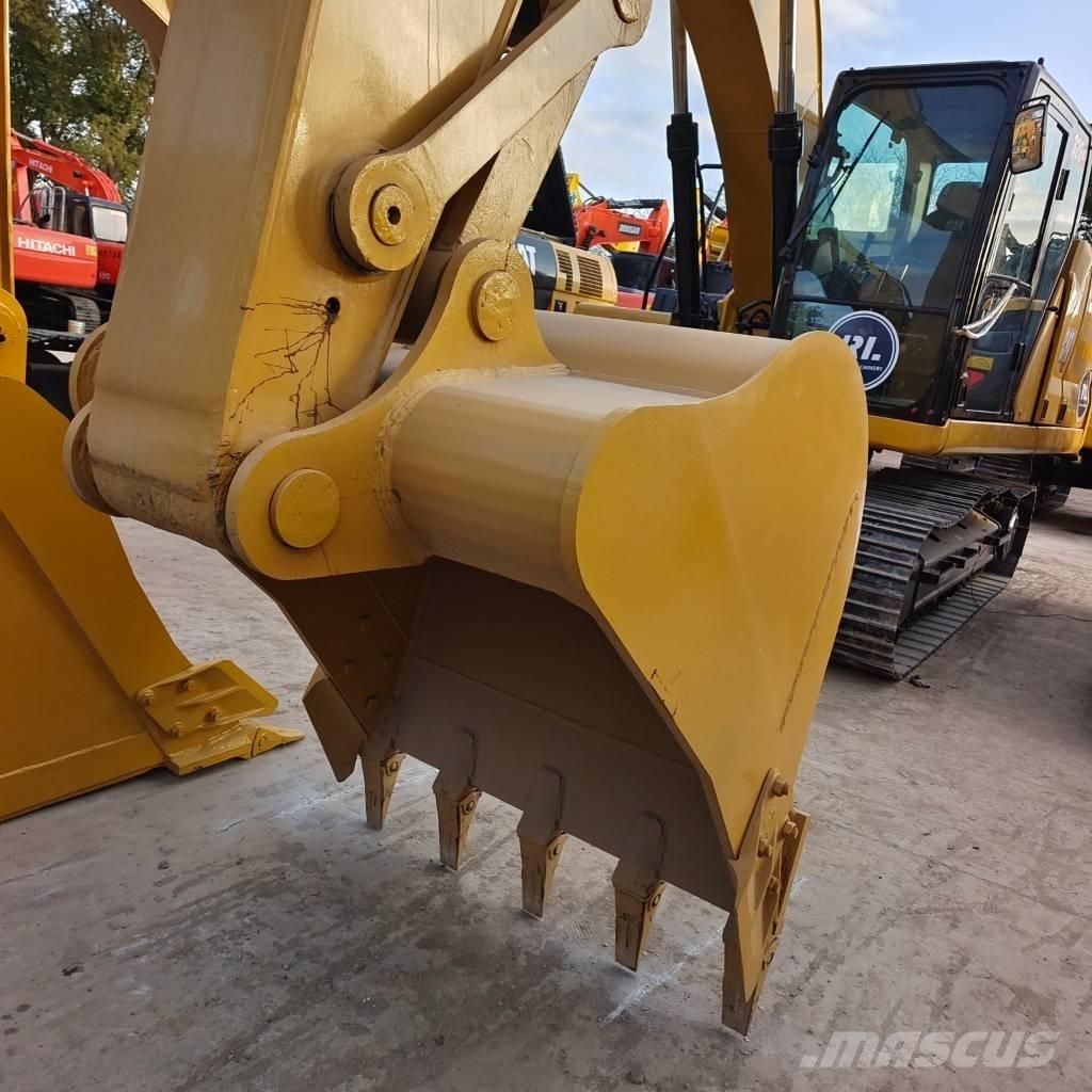 CAT 320 D L Telakaivukoneet