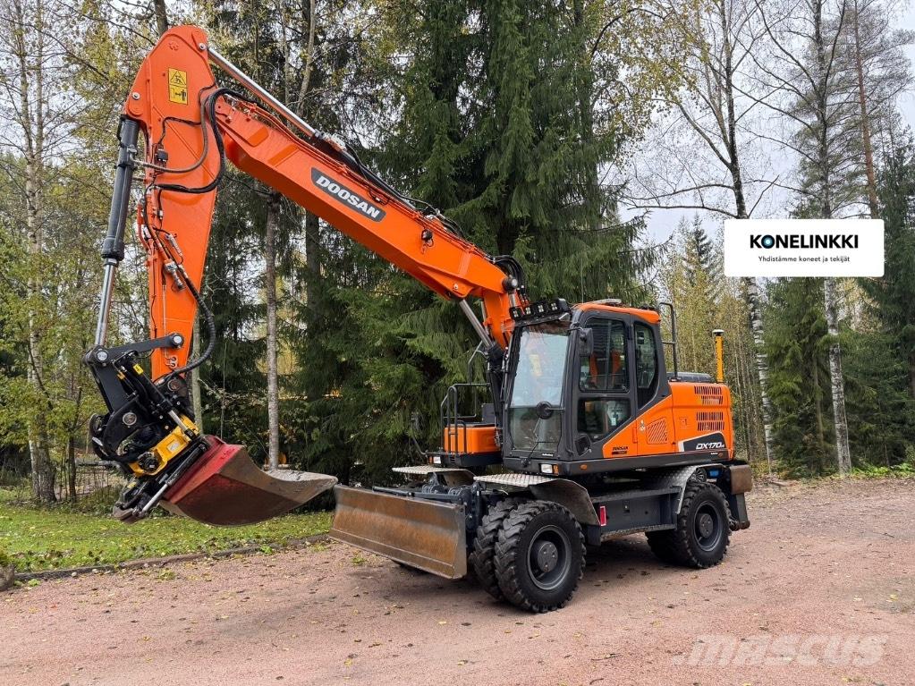 Doosan DX 170 W-5 Pyöräkaivukoneet