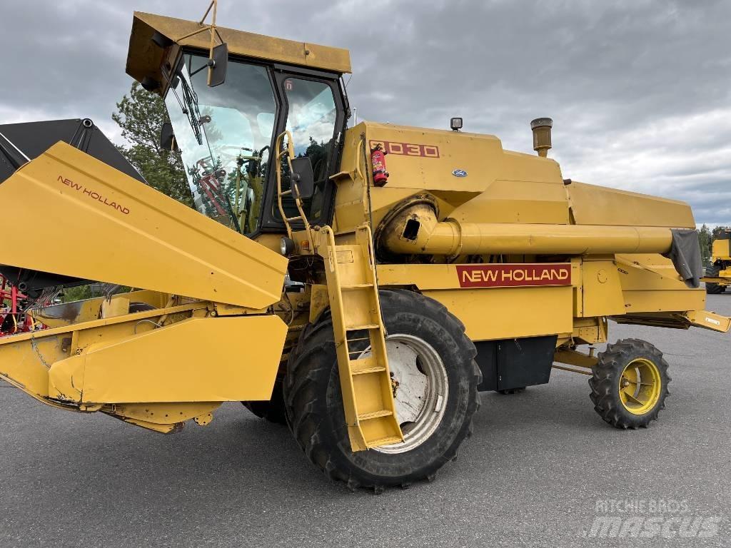 New Holland 8030 12´ Leikkuupuimurit