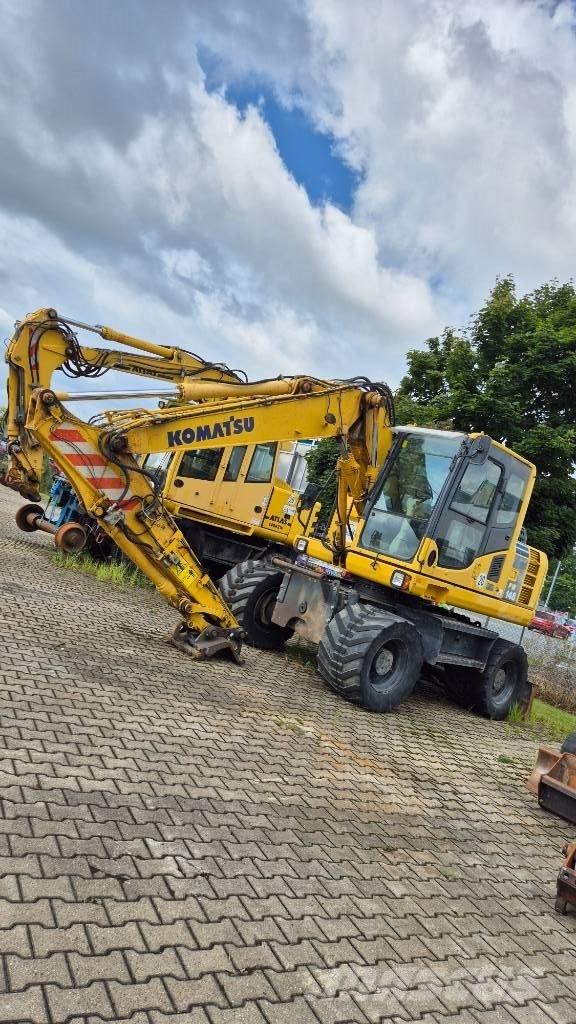 Komatsu PW148-8 Pyöräkaivukoneet