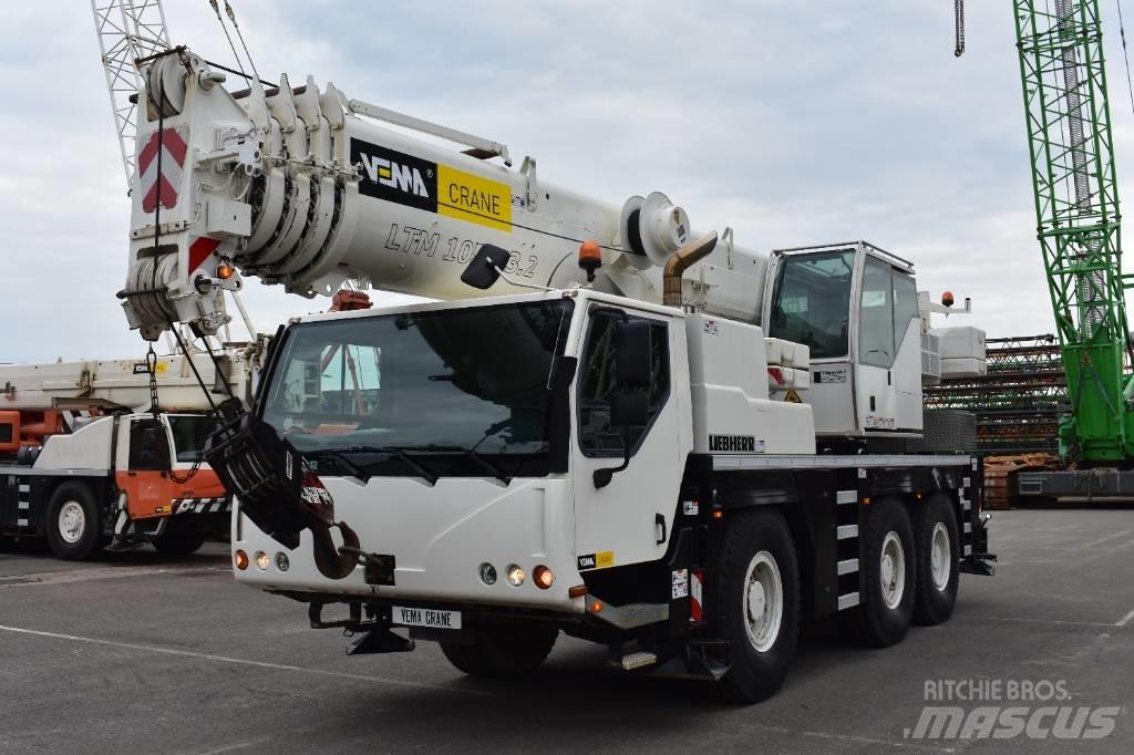 Liebherr LTM1055-3.2 Mobiilinosturit