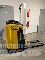 Yale MP20T. 2000kg Lavansiirtotrukit ajotasolla