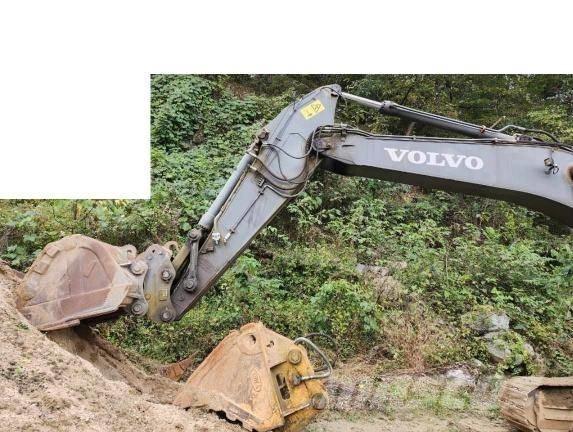 Volvo EC 290 BL Telakaivukoneet