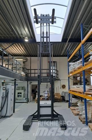 Combilift CSI Käyden ajettavat pinoamistrukit