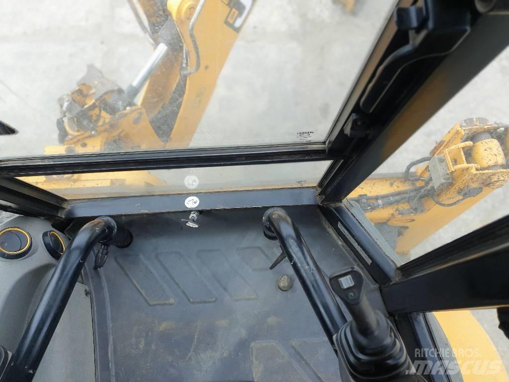 JCB 3 CX compact Kaivurikuormaajat