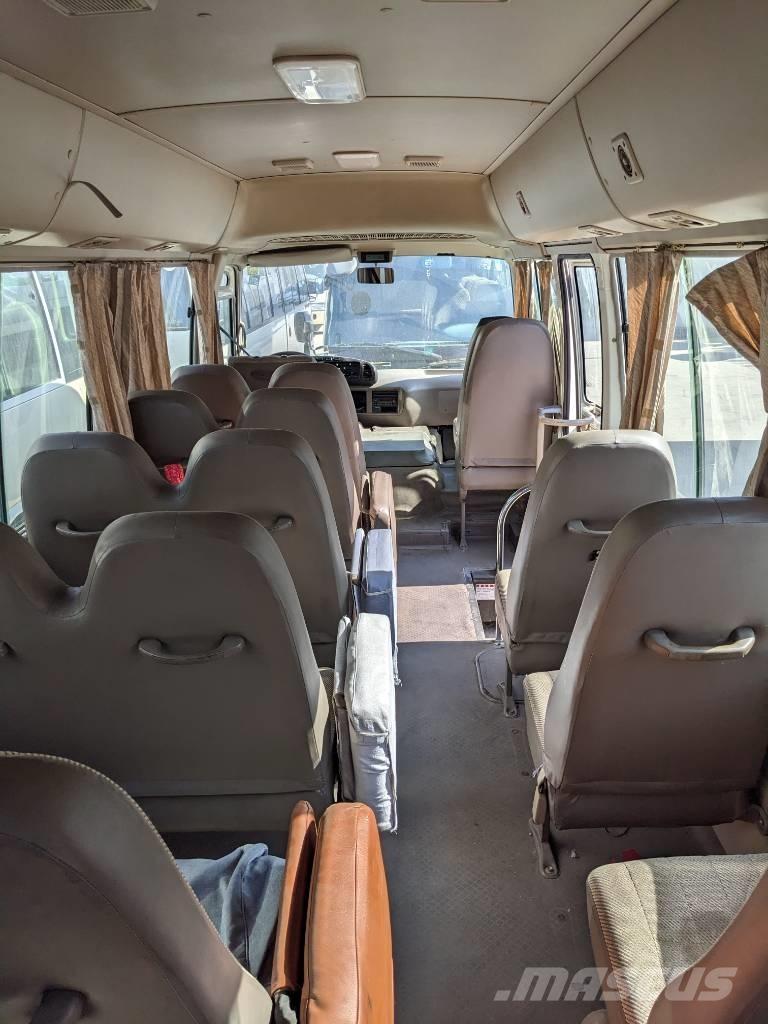 Toyota Coaster Bus Minibussit