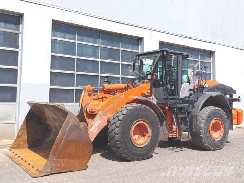Hitachi ZW 250-6 Pyöräkuormaajat