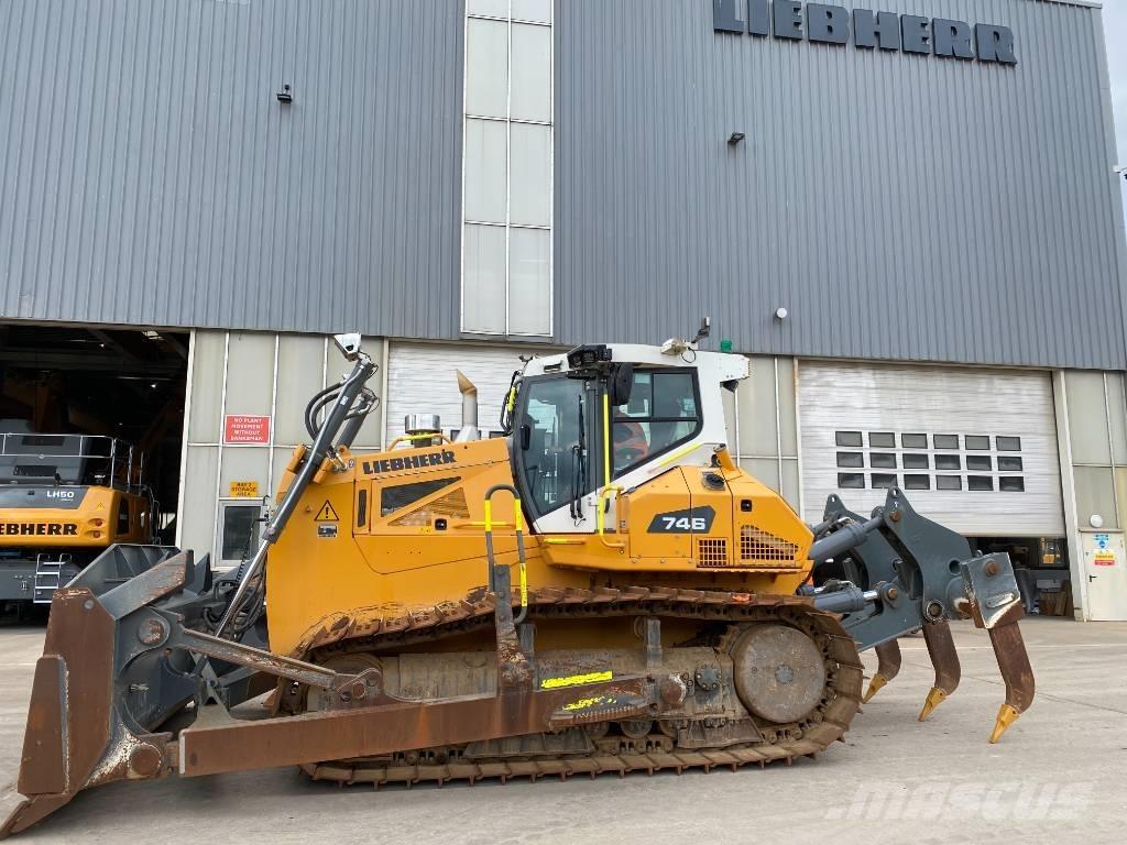 Liebherr PR 746 Telaketjupuskutraktorit