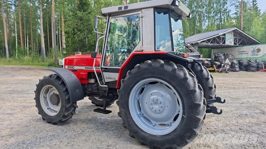 Massey Ferguson 3080 Traktorit
