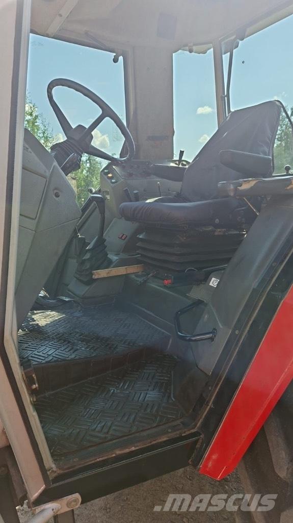 Massey Ferguson 3080 Traktorit