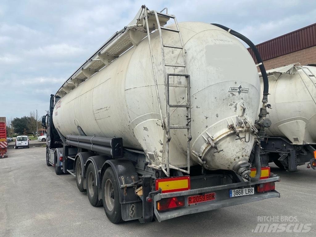 Spitzer SK2452CAL Säiliöpuoliperävaunut
