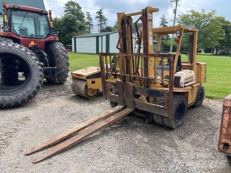 Komatsu FG 40ZT-4 Muut haarukkatrukit
