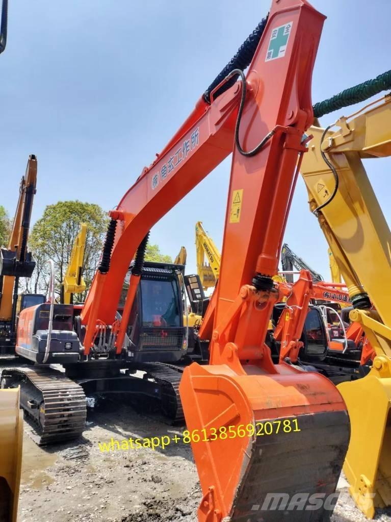 Hitachi ZX 200 Telakaivukoneet