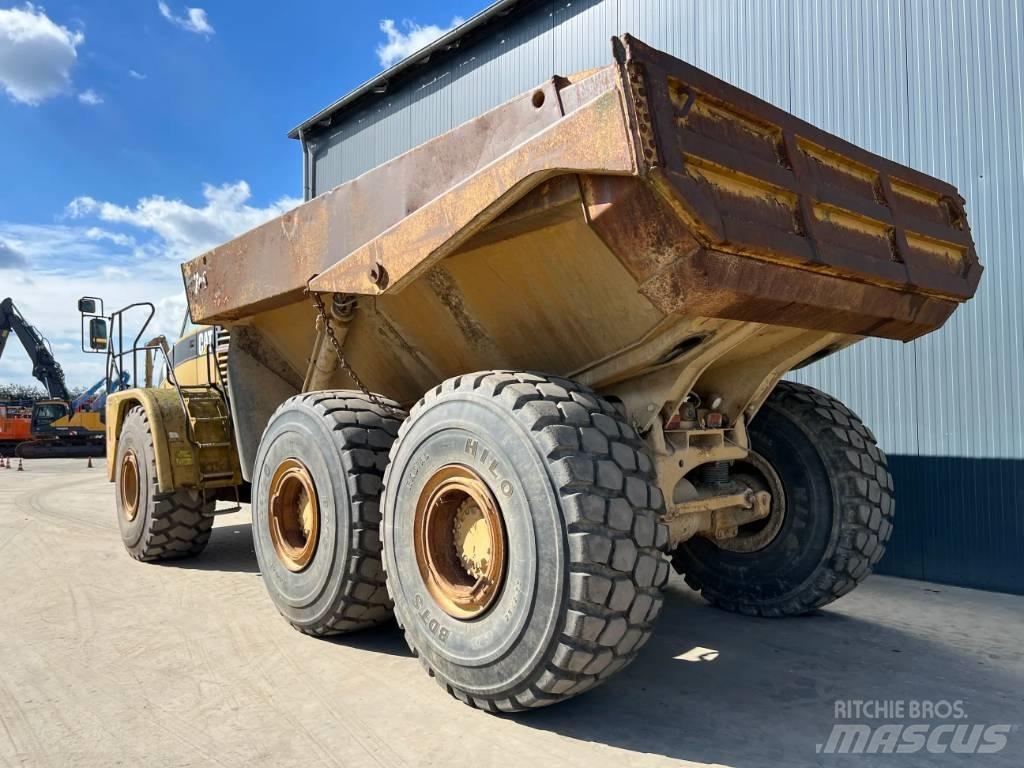 CAT 740 Dumpperit