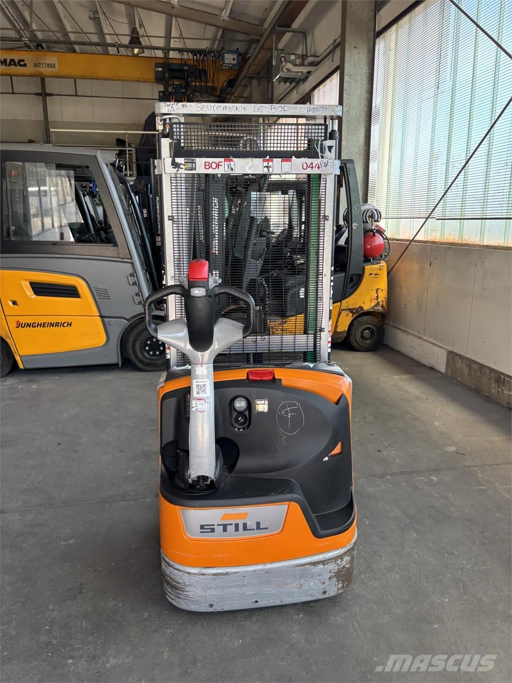 Still EXV 12i Ajettavat pinoamisvaunut