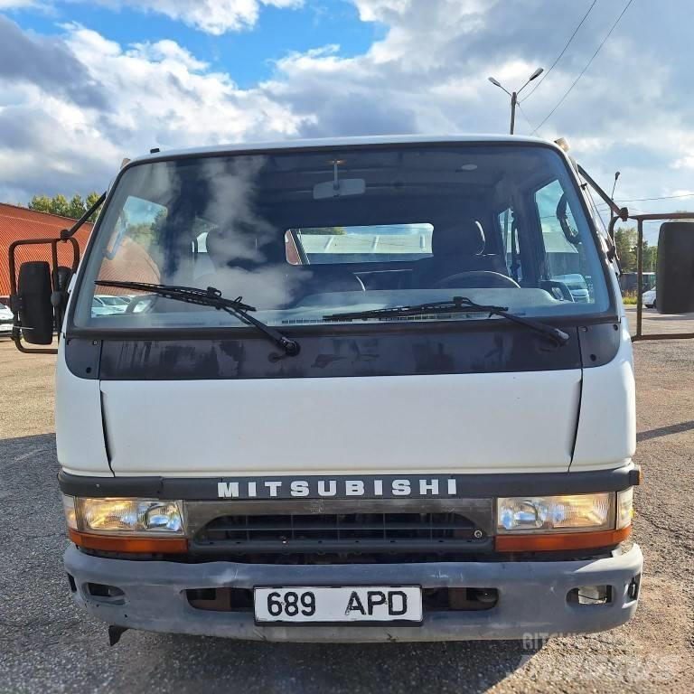 Mitsubishi Canter Nosturiautot
