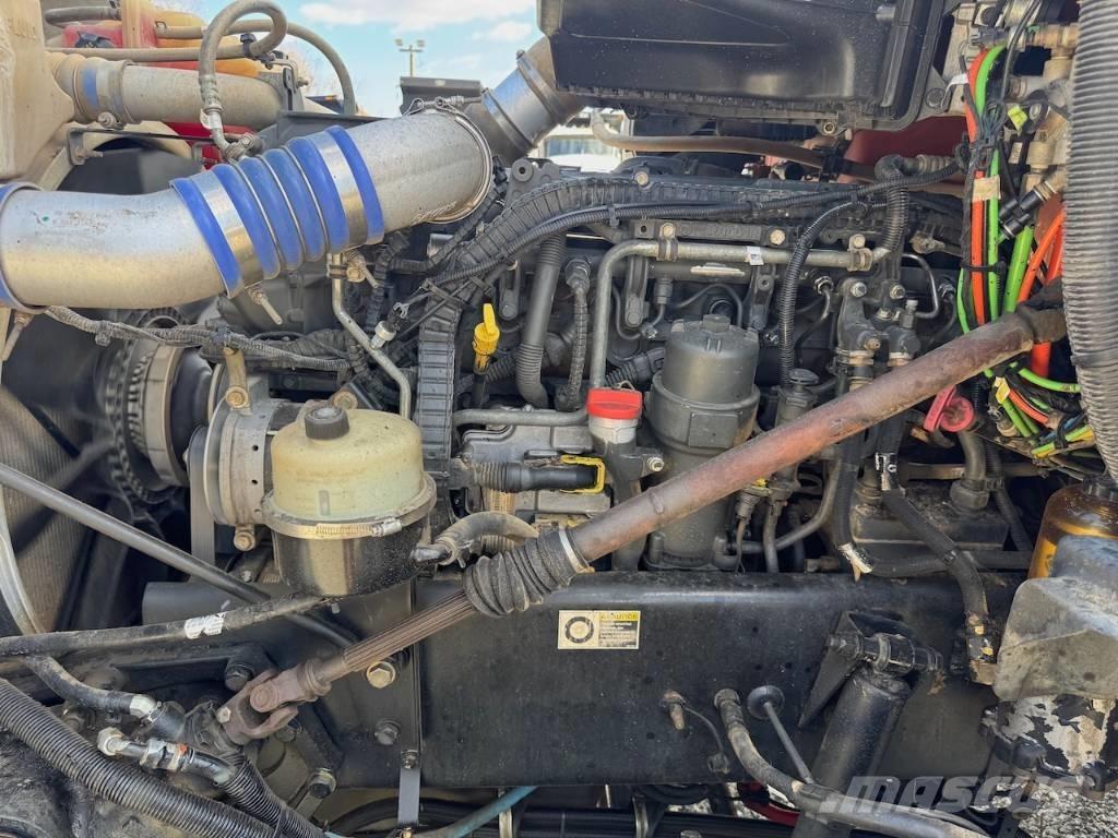 Kenworth T 880 Sora- ja kippiautot