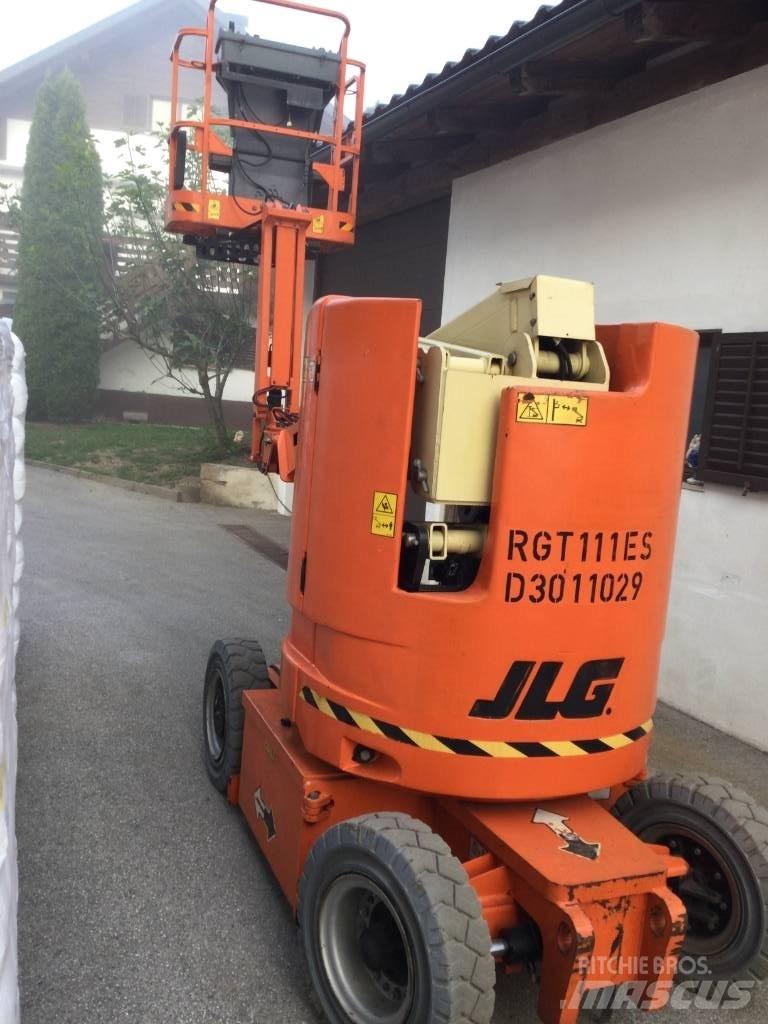 JLG E 300 AJP Kuukulkijat
