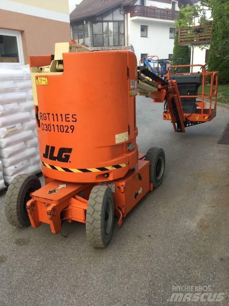 JLG E 300 AJP Kuukulkijat