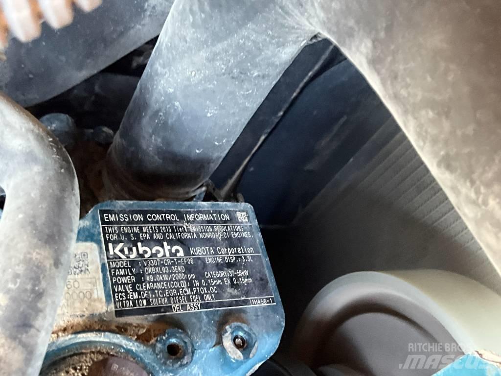 Kubota KX 080-4 Midikaivukoneet 7t - 12t