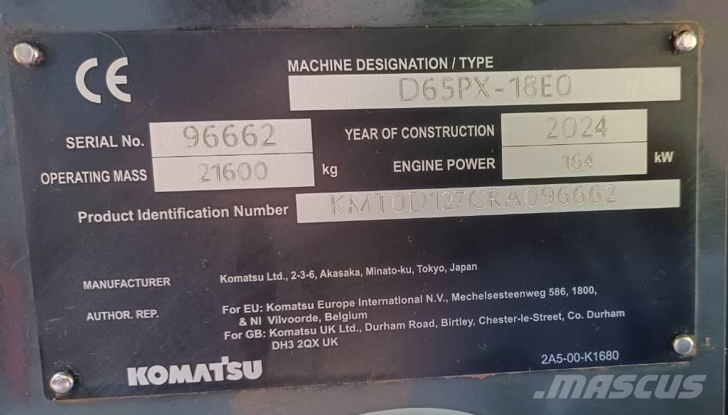 Komatsu D65PX-18E0 Telaketjupuskutraktorit