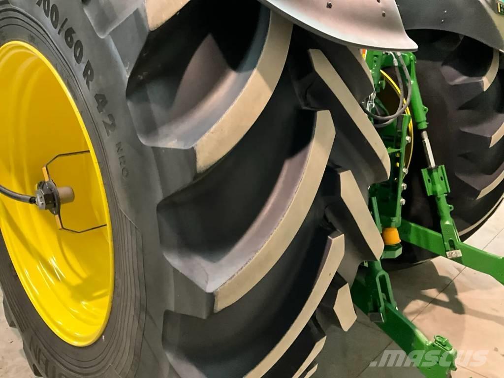 John Deere 6R 250 Traktorit